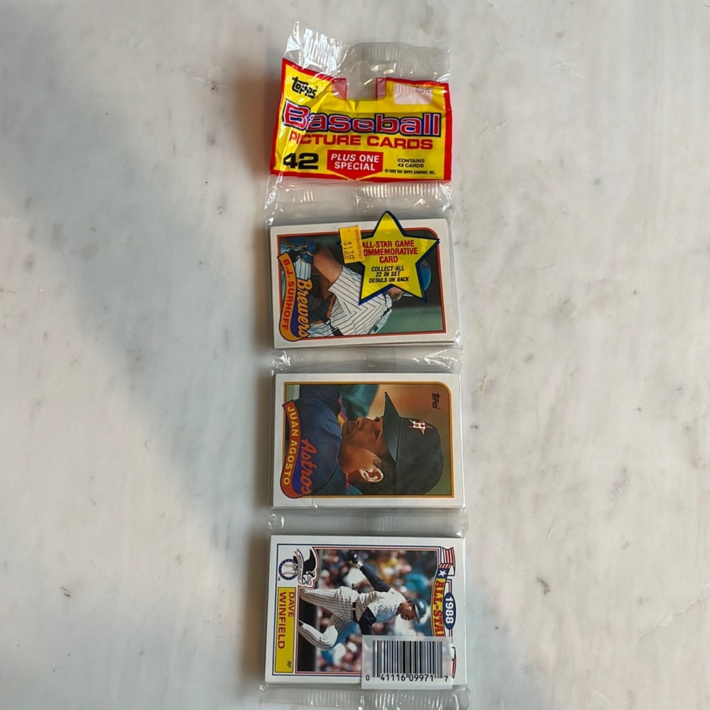 Unopened Topps 1989 Baseball Cards